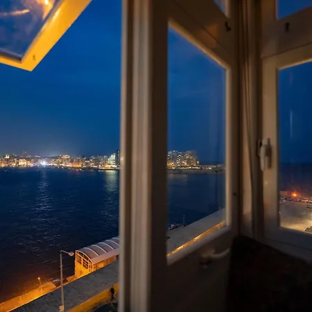 Extraordinary Views In A In Valletta